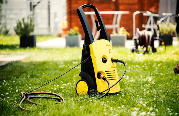 Best Animal Enclosure Cleaning  in Ponderay, ID